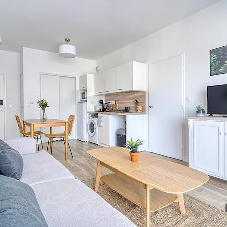 Spacieux 2 Pieces Avec Balcon A Deux Pas De Paris - 355c Lejlighed *