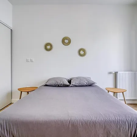 Spacieux 2 Pieces Avec Balcon A Deux Pas De Paris - 355c * Rueil-Malmaison